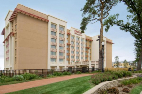 Гостиница Drury Inn & Suites West Des Moines  Запад Де Мойн